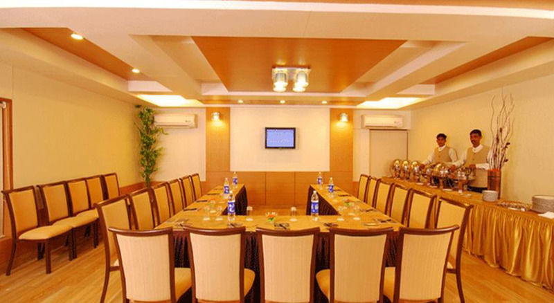 Hotel Sadanand Regency Pimpri-Chinchwad Zewnętrze zdjęcie