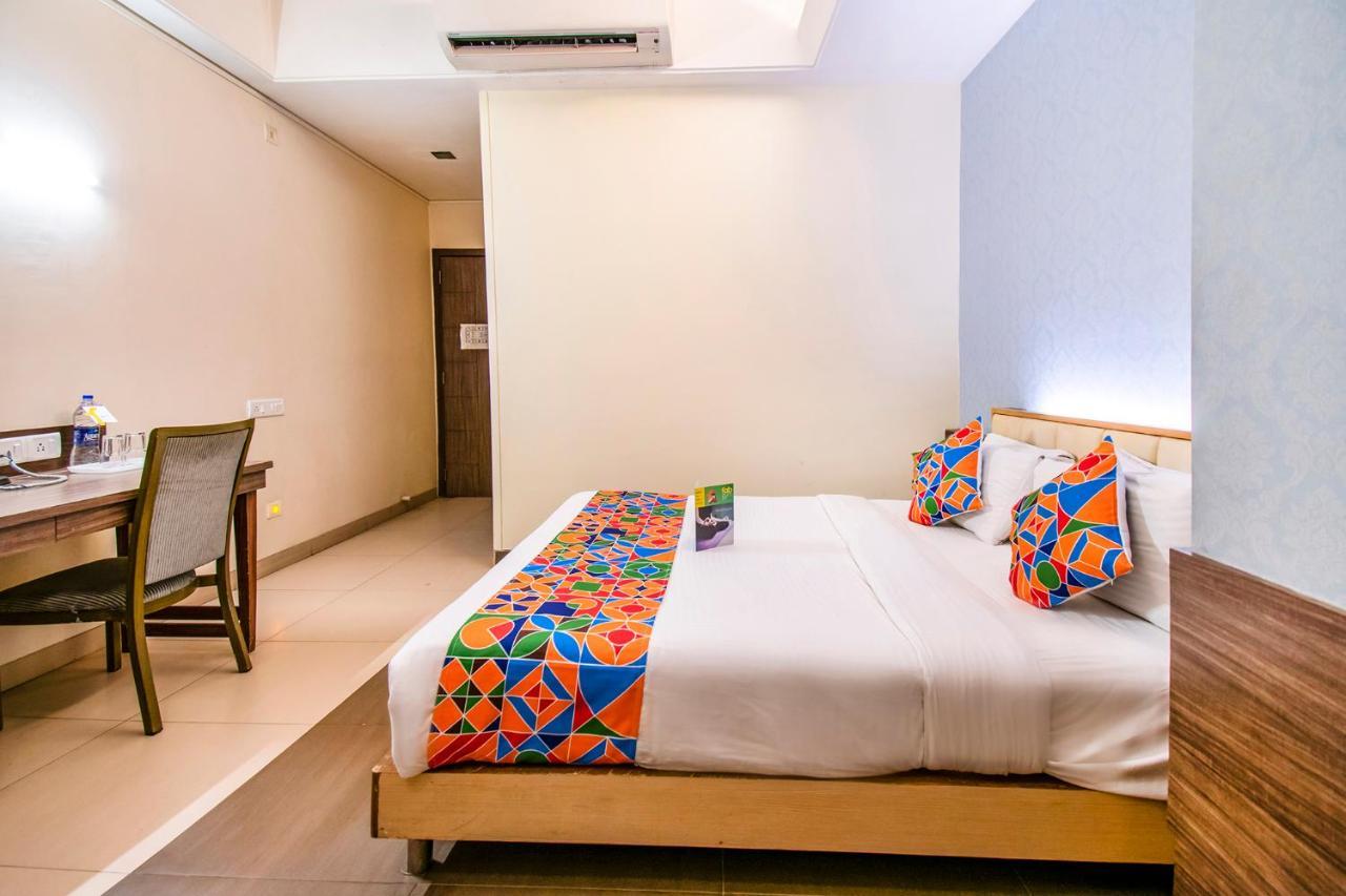 Hotel Sadanand Regency Pimpri-Chinchwad Zewnętrze zdjęcie
