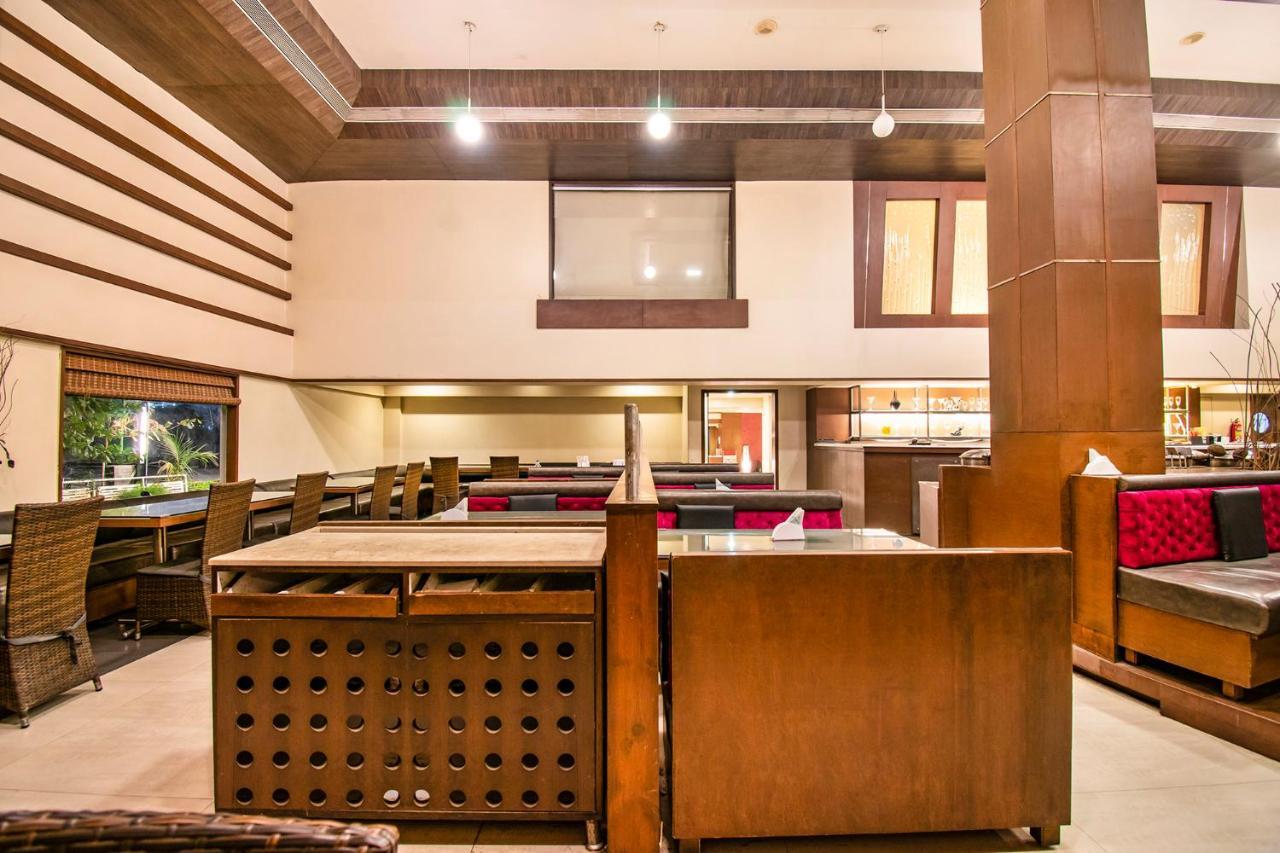 Hotel Sadanand Regency Pimpri-Chinchwad Zewnętrze zdjęcie