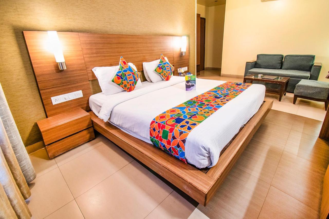 Hotel Sadanand Regency Pimpri-Chinchwad Zewnętrze zdjęcie